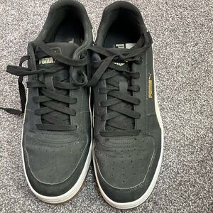 Puma Men's Black Sneakers